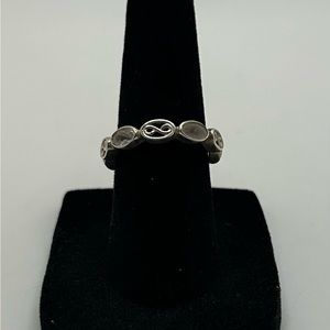 Sterling silver band ring